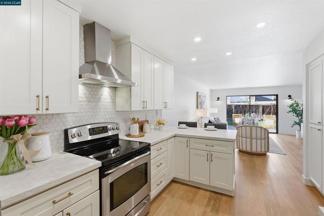 1015 Cedar Lane Ct, Danville, CA 94526