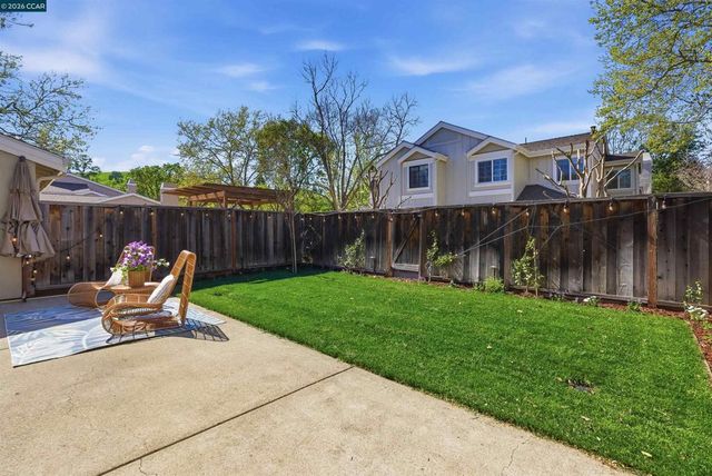 1015 Cedar Lane Ct, Danville, CA 94526