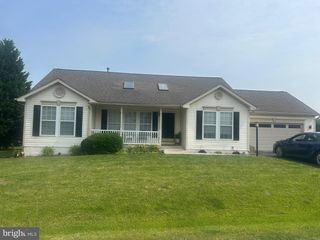 27 YARDLEY CT, Martinsburg, WV 25405