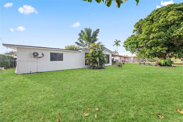 7835 W 16th Court, Hialeah, FL 33014