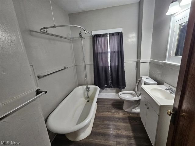 414 E 146th Street 1, Cleveland, OH 44110