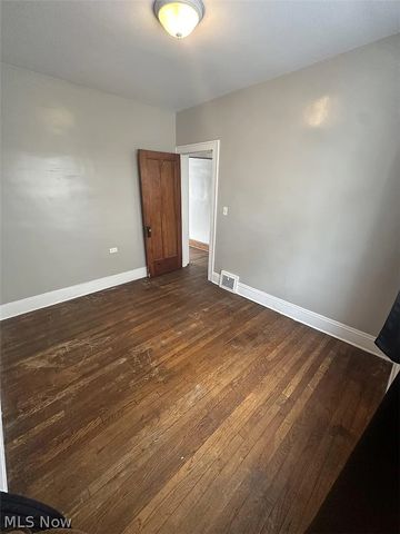 414 E 146th Street 1, Cleveland, OH 44110