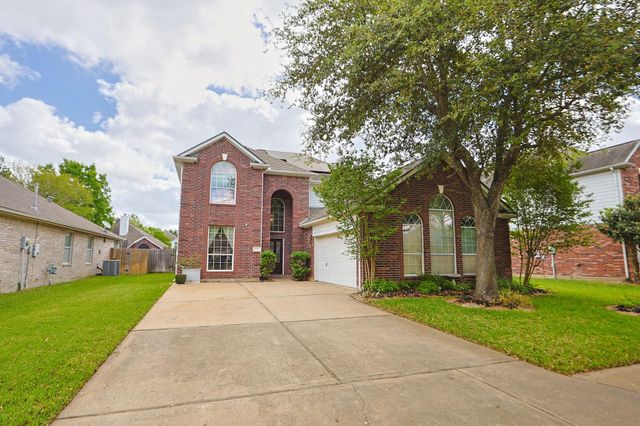 10330 Sablebrook Lane, Houston, TX 77095