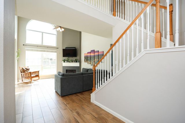 10330 Sablebrook Lane, Houston, TX 77095