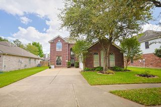 10330 Sablebrook Lane, Houston, TX 77095