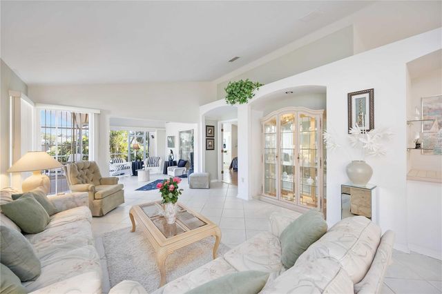 4076 LYNDHURST COURT, Sarasota, FL 34235