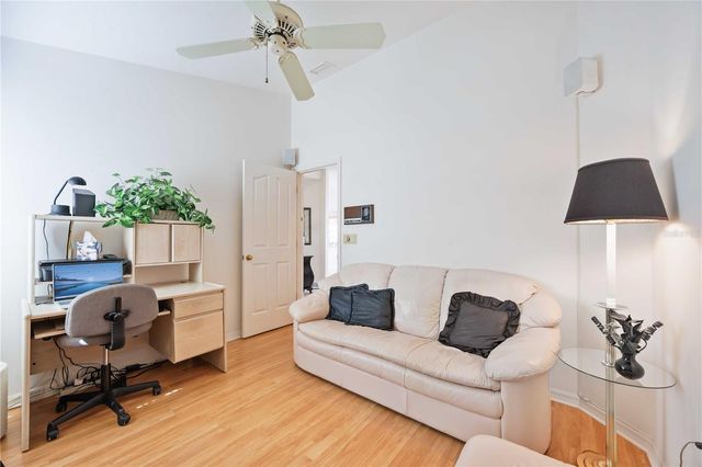 4076 LYNDHURST COURT, Sarasota, FL 34235