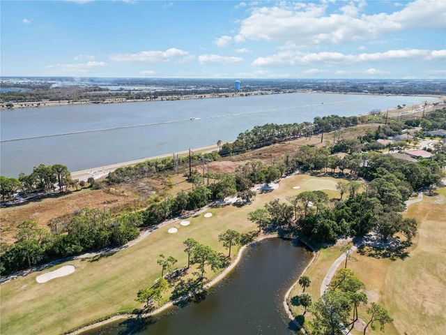 4076 LYNDHURST COURT, Sarasota, FL 34235