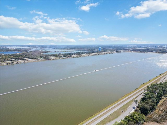 4076 LYNDHURST COURT, Sarasota, FL 34235