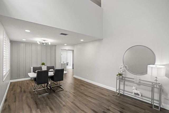 11777 NW 1st St, Coral Springs, FL 33071
