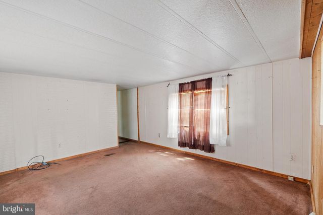 2110 Mays Landing Rd Trlr 100, Millville, NJ 08332