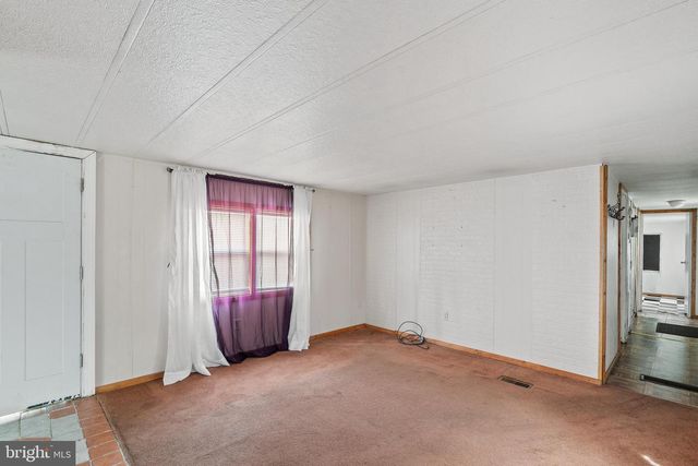 2110 Mays Landing Rd Trlr 100, Millville, NJ 08332