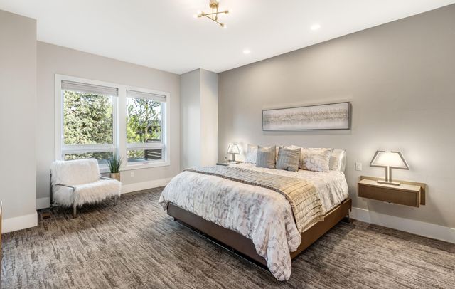 61475 Meeks Trail, Bend, OR 97702