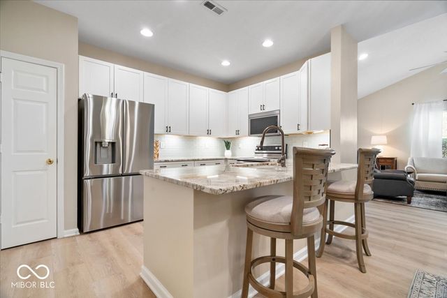 9986 Donavan Lane, Fishers, IN 46038