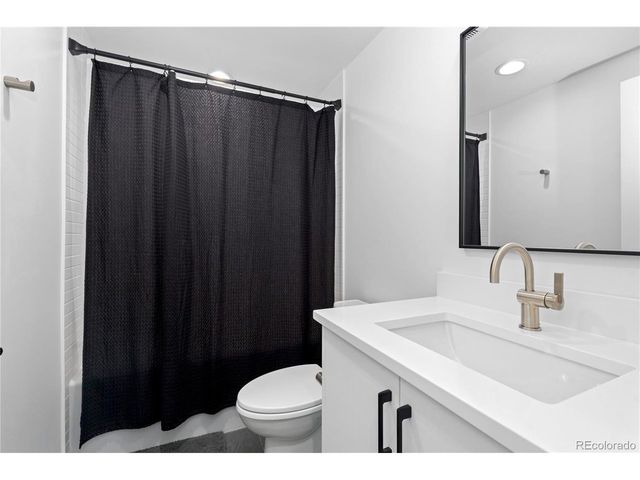 3646 Quivas St, Denver, CO 80211