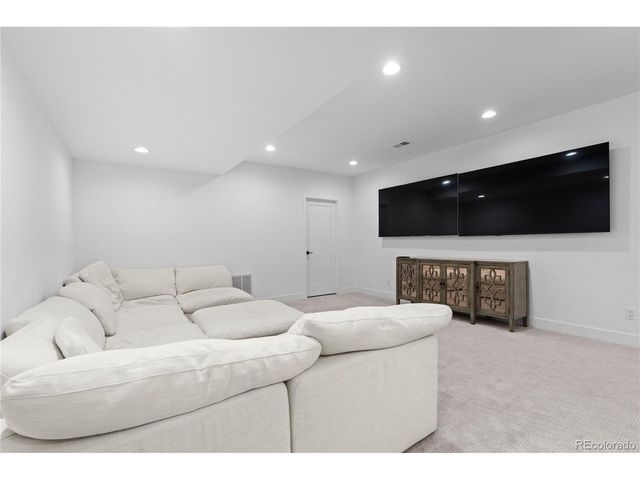 3646 Quivas St, Denver, CO 80211