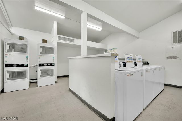 625 South Royal Crest Circle 11, Las Vegas, NV 89169