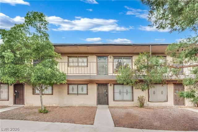 625 South Royal Crest Circle 11, Las Vegas, NV 89169