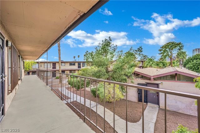 625 South Royal Crest Circle 11, Las Vegas, NV 89169