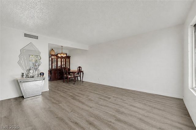 625 South Royal Crest Circle 11, Las Vegas, NV 89169