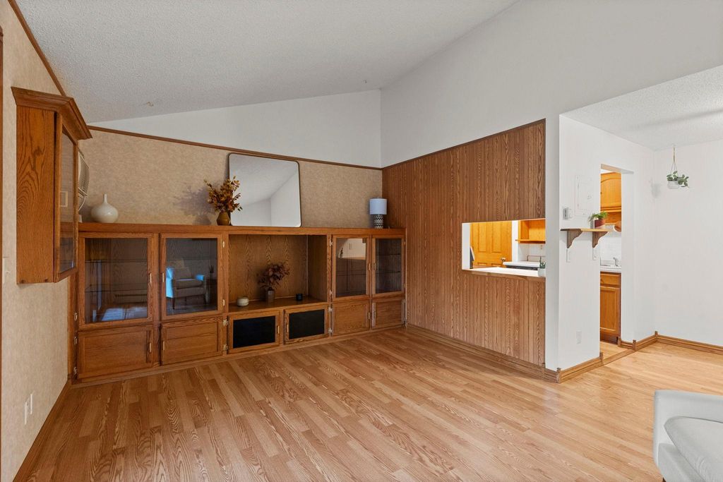 110288 Village Road, Chaska, MN 55318 — photo 4