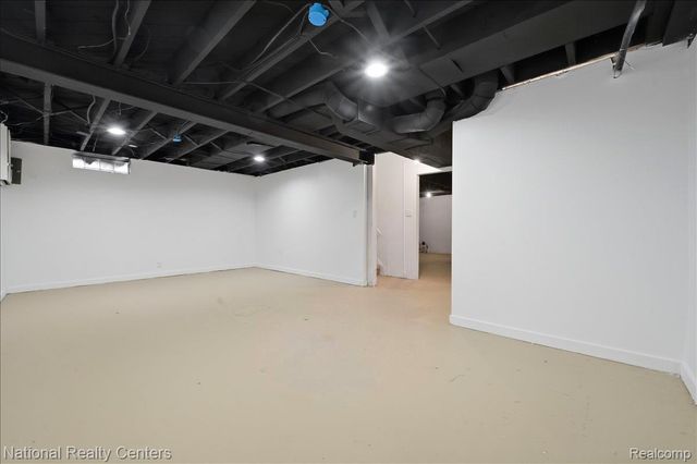 16158 Lindsay Street, Detroit, MI 48235