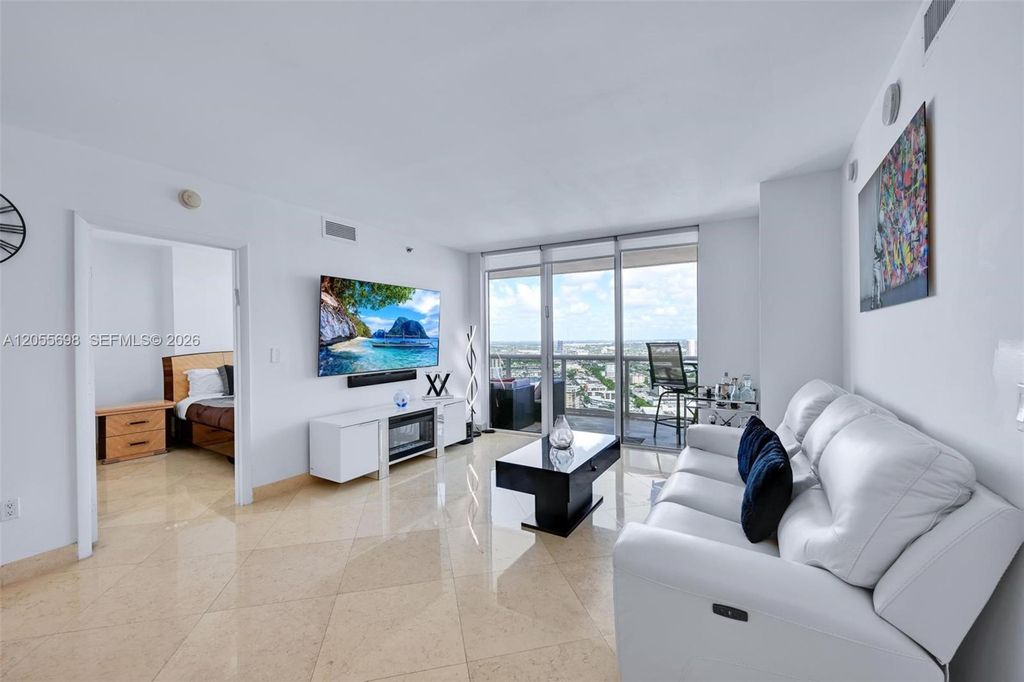 1850 S Ocean Dr 3207, Hallandale Beach, FL 33009