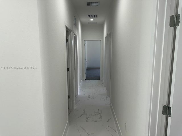 1884 NE 1st St, Homestead, FL 33033