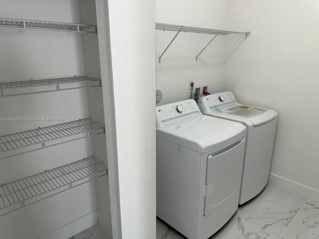 1884 NE 1st St, Homestead, FL 33033