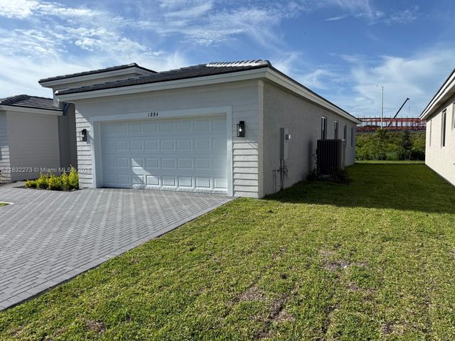 1884 NE 1st St, Homestead, FL 33033