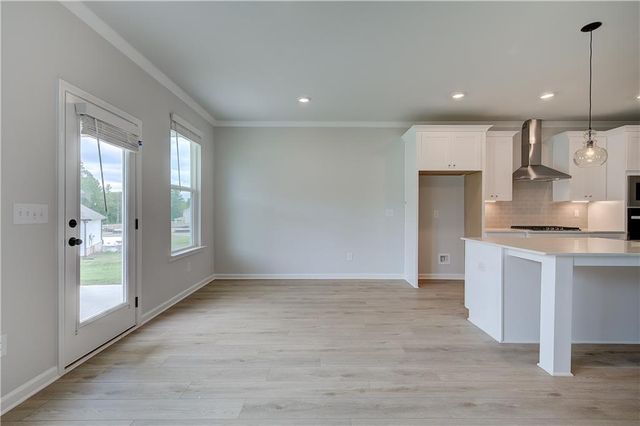 908 Kranston Drive, Locust Grove, GA 30248