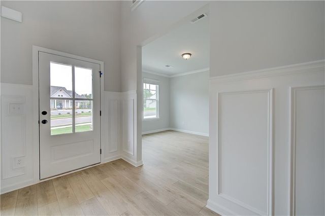 908 Kranston Drive, Locust Grove, GA 30248