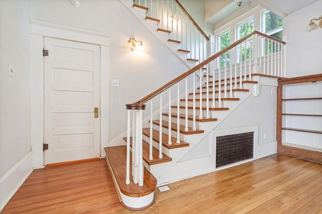 510 N Mount Olive Street, Siloam Springs, AR 72761