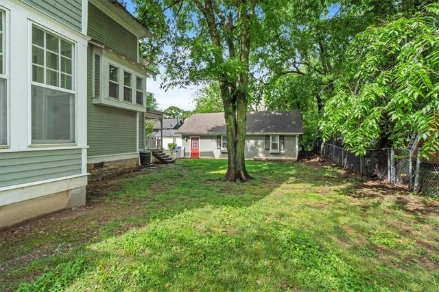 510 N Mount Olive Street, Siloam Springs, AR 72761