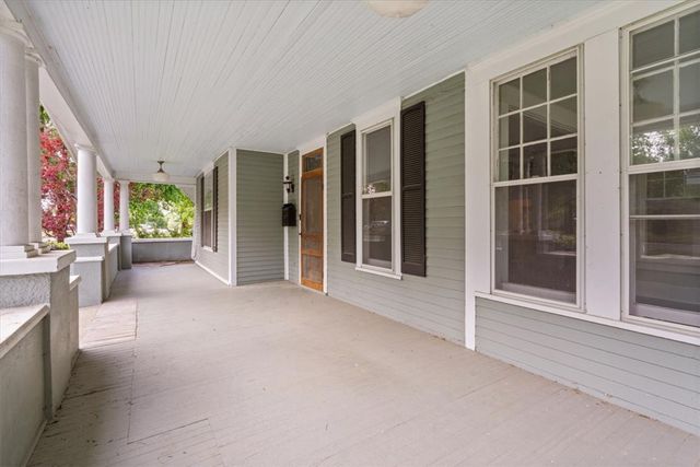 510 N Mount Olive Street, Siloam Springs, AR 72761