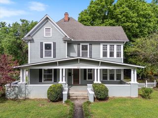 510 N Mount Olive Street, Siloam Springs, AR 72761