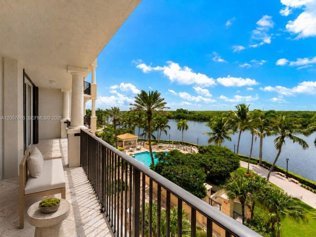 13627 Deering Bay Dr 404, Coral Gables, FL 33158