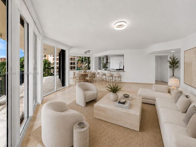 13627 Deering Bay Dr 404, Coral Gables, FL 33158