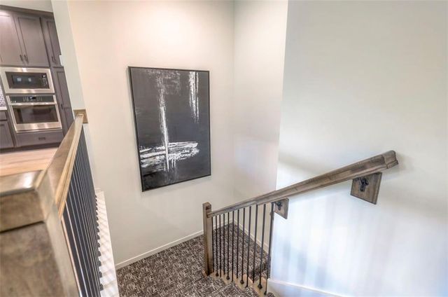 16567 S Stagecoach Street, Olathe, KS 66062