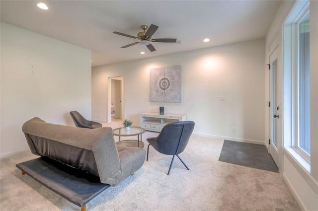 16567 S Stagecoach Street, Olathe, KS 66062