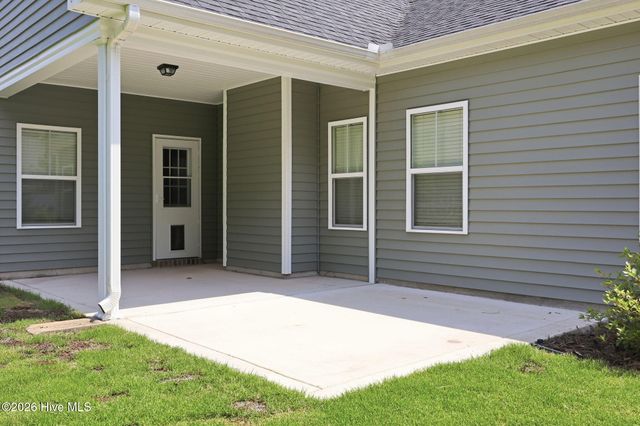 511 Pondpine Lane, Carthage, NC 28327