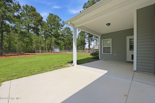 511 Pondpine Lane, Carthage, NC 28327