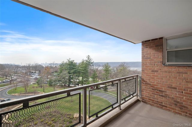 5900 Arlington Avenue 6S, Bronx, NY 10471