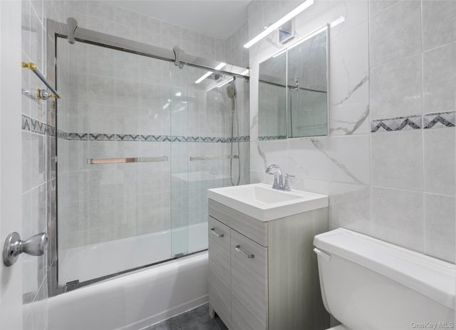 5900 Arlington Avenue 6S, Bronx, NY 10471