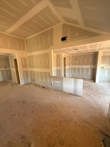 318 Cardinal Creek, Clarksville, TN 37040