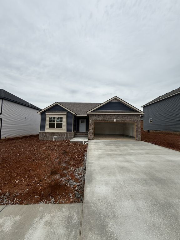 318 Cardinal Creek, Clarksville, TN 37040