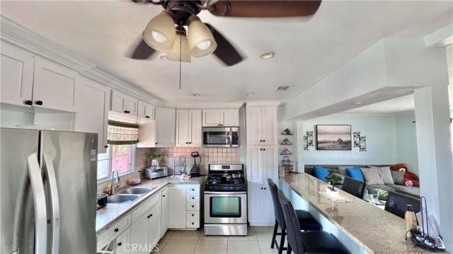 460 W Arrow, Pomona, CA 91767
