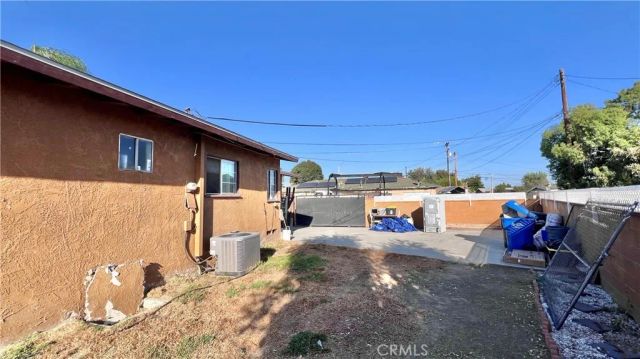460 W Arrow, Pomona, CA 91767