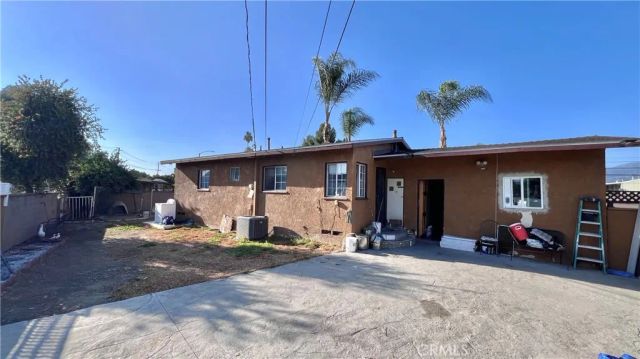 460 W Arrow, Pomona, CA 91767