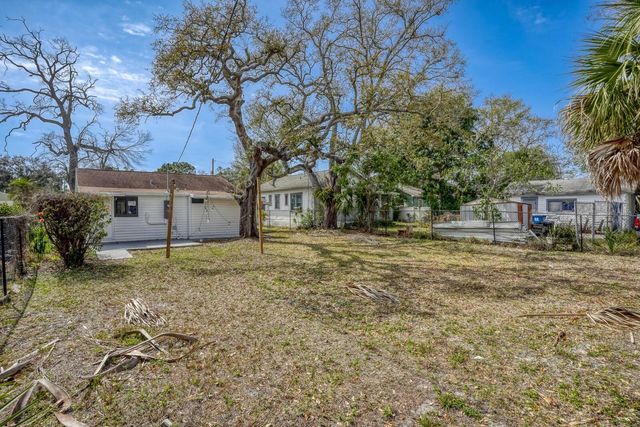 711 19TH AVENUE S, St Petersburg, FL 33705